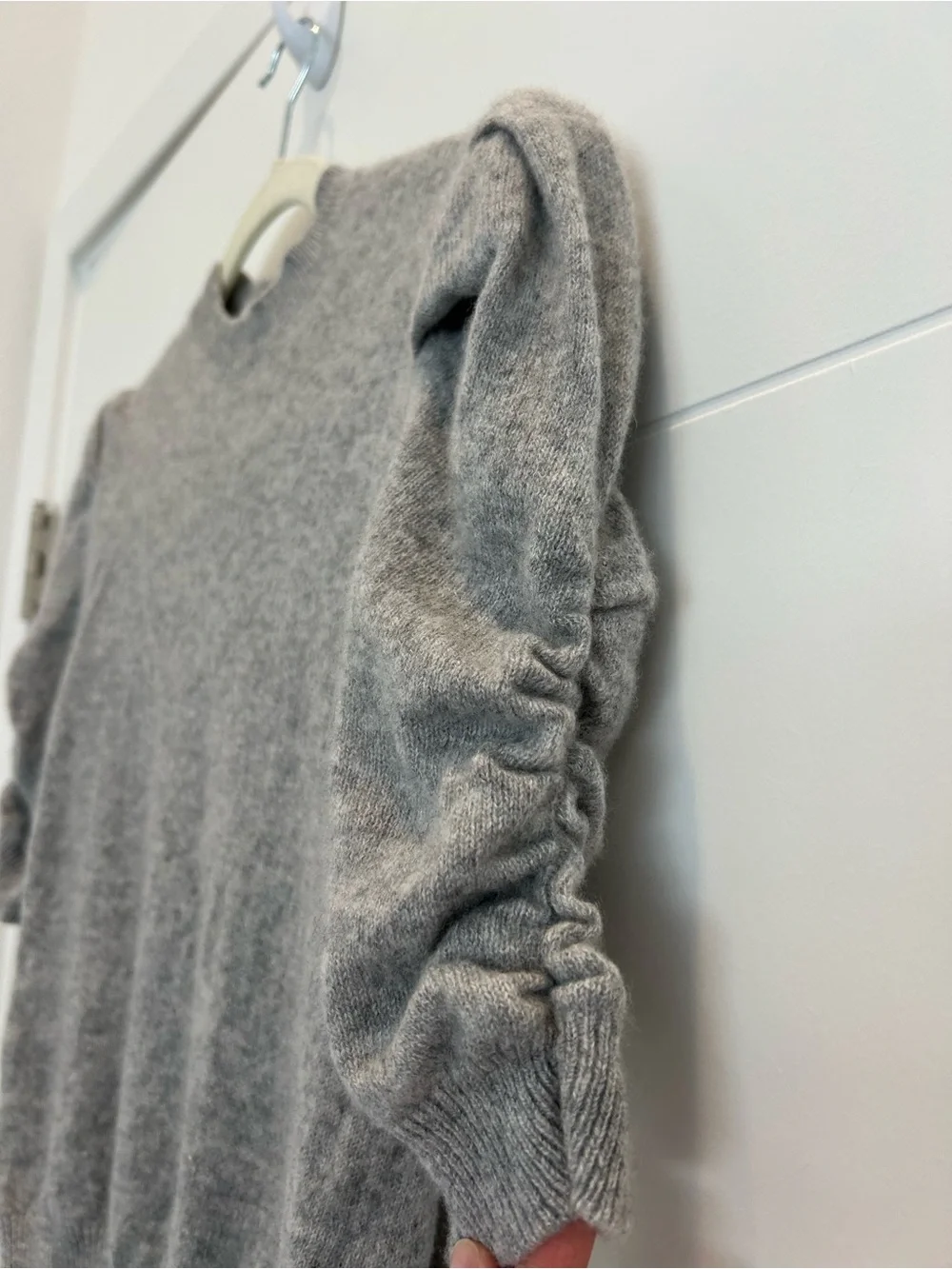 Frame Frankie 100% Cashmere Ruched Puff Sleeve Sweater Gray Short Sleeve Small